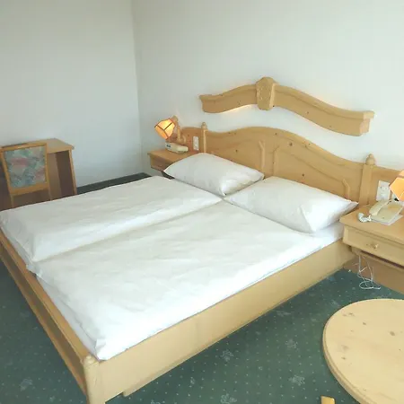 Hotel Grand Du Parc Crans-Montana