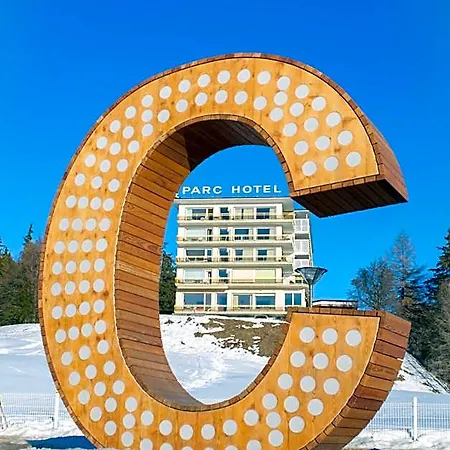Grand Du Parc Ξενοδοχείο 4*